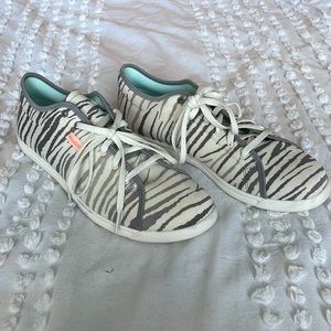 Reebok zebra sneakers size 10